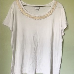 White Jaclyn Smith beaded t-shirt